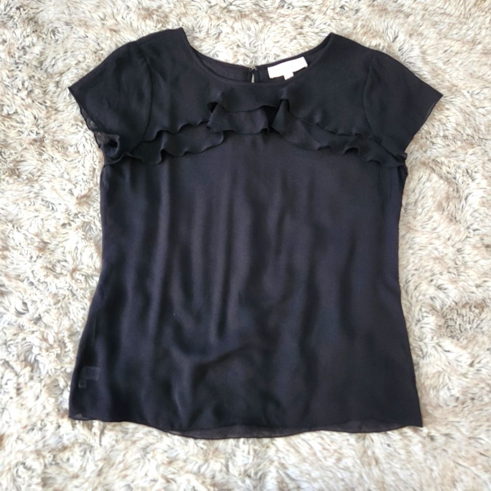 Ann Taylor LOFT Short Sleeve Sheer Blouse Ruffle at Bust Women's Size‎ Medium